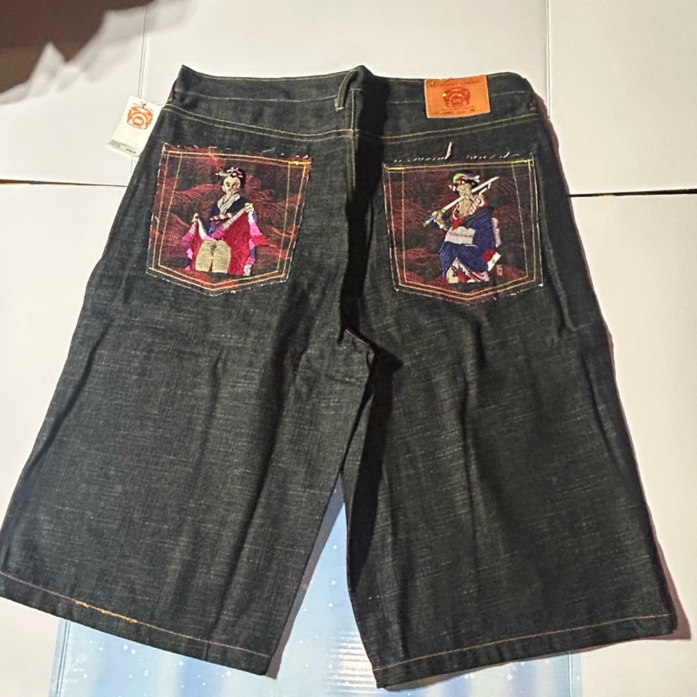 Red Monkey Co Martin Ksohoh Explicit Embroidered détails Denim Jean Shorts Y2K